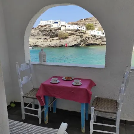 Malli Sea House *