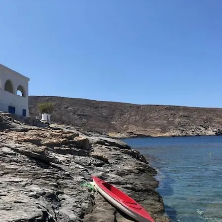 Malli Sea House Ferienhaus Mamádhos