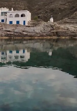 Malli Sea House *