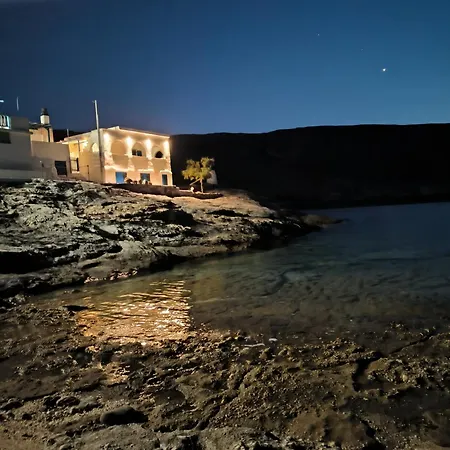 Holiday home Malli Sea House